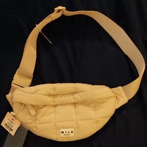 Wilo Quilted Cream Waist Bag New W Tags So Cute! Perfect Shape! Good Zipper!